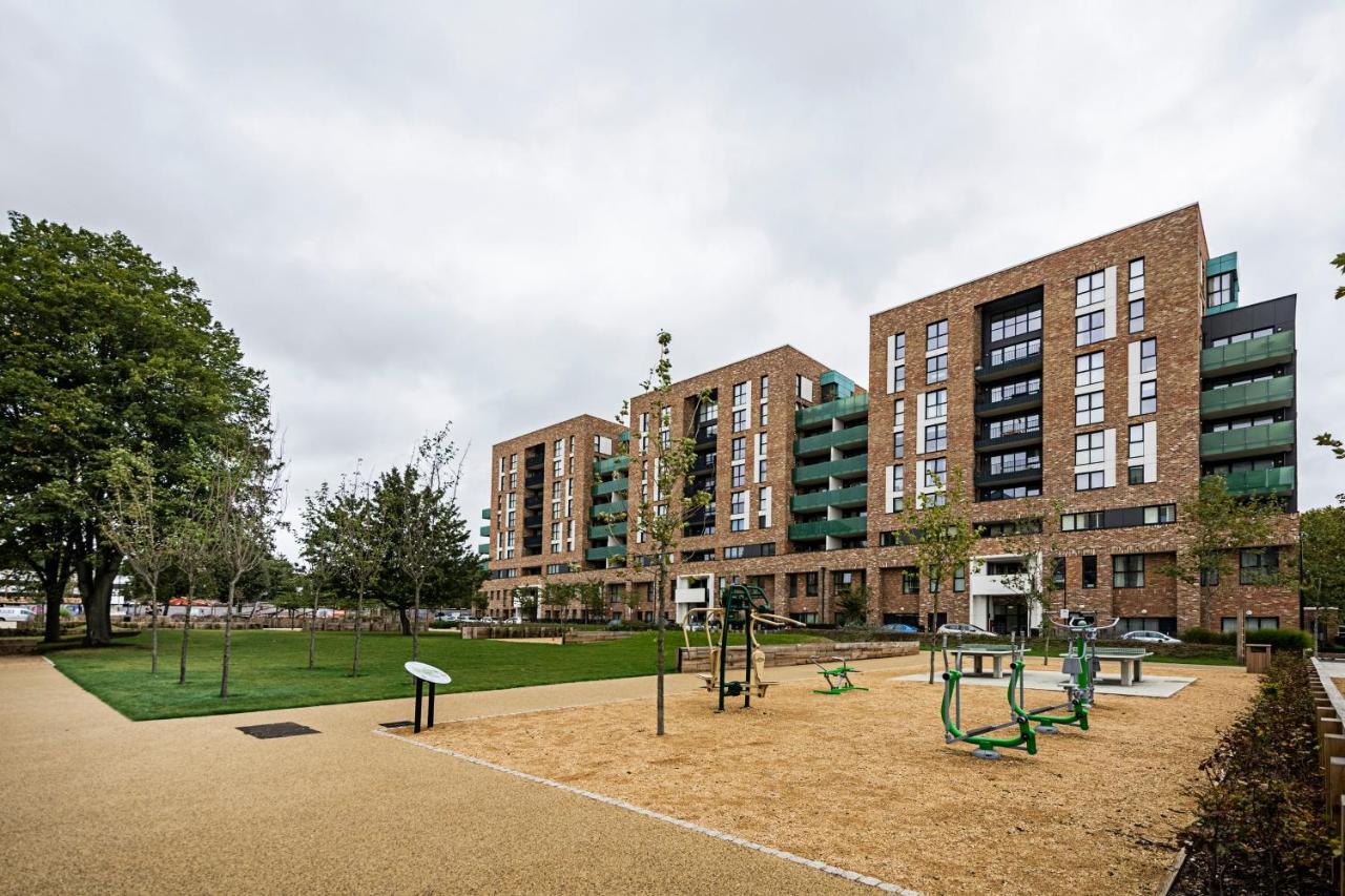 Chiswick Park Apartments 伦敦 外观 照片